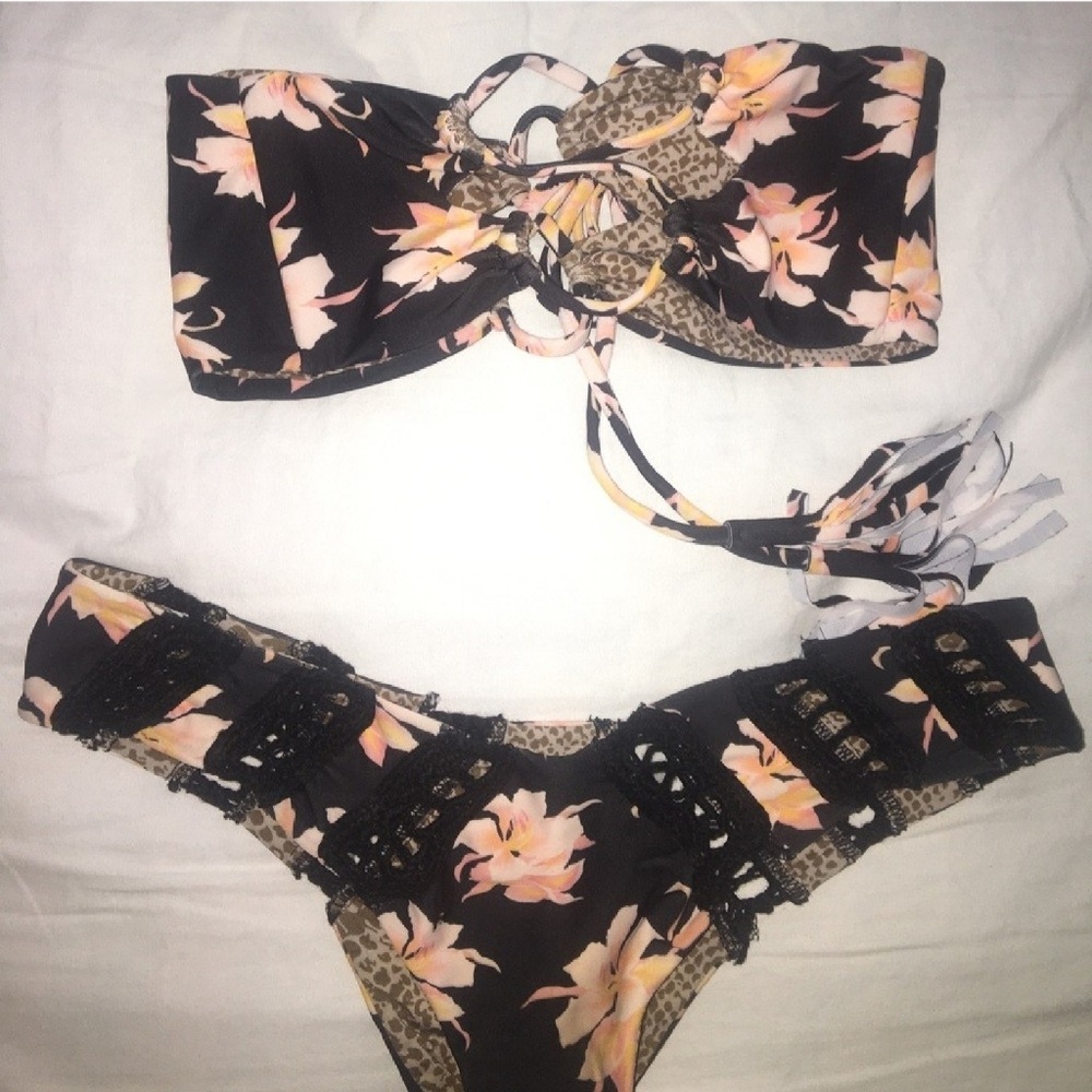 DON'T BUY.. looking acacia bikini